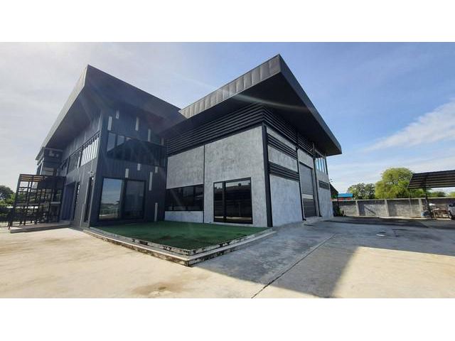 ขายบ้าน พร้อมสำนักงาน โกดัง ที่ดิน 2 ไร่