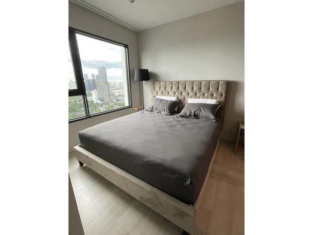 ++FOR SALE ++ลดพิเศษ !!! ขายคอนโด ไลฟ์ วัน ไวร์เลส