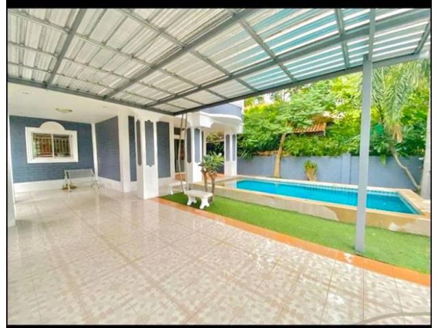 บ้านพูลวิลล่า 3นอน 4น้ำ ตลาดน้ำ เฟอร์ครบ 2ชั้น ให้เช่า  ทัพพระยา