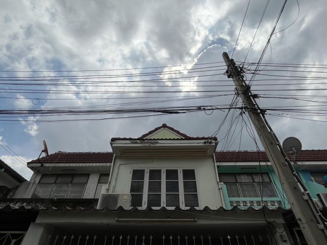 ขายบ้าน ทาวน์โฮม นนทบุรี บางใหญ่ 29วา 2.2ล T0940457914