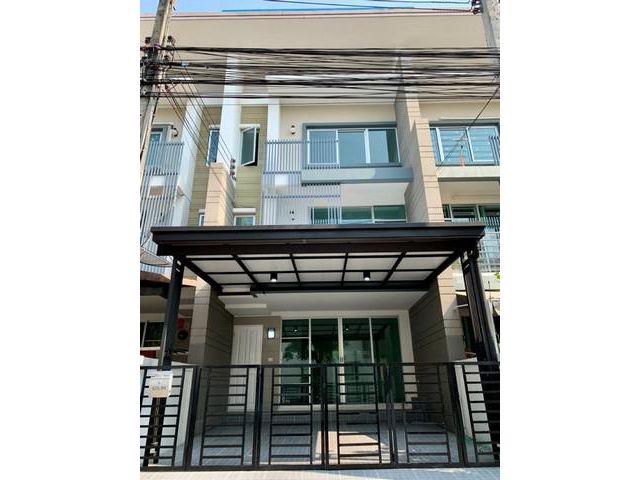 ขายทาวน์โฮม  :  ทาวน์พลัส ประชาอุทิศ กรุงเทพมหานคร