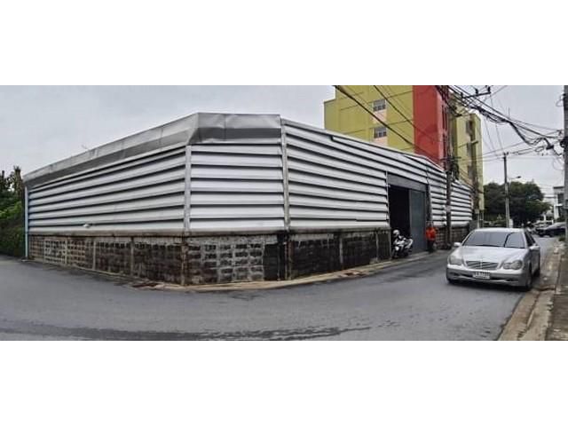 ให้เช่าโกดังพร้อมสำนักงาน 3 ห้อง 460 ตรม ย่านรัชดา สุทธิสาร
