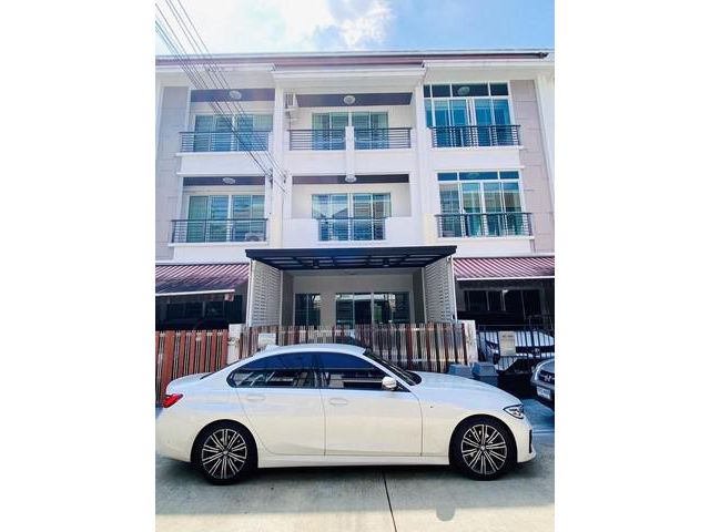 ให้เช่าทาวน์โฮม บ้านกลางเมือง สาทร-ตากสิน 2