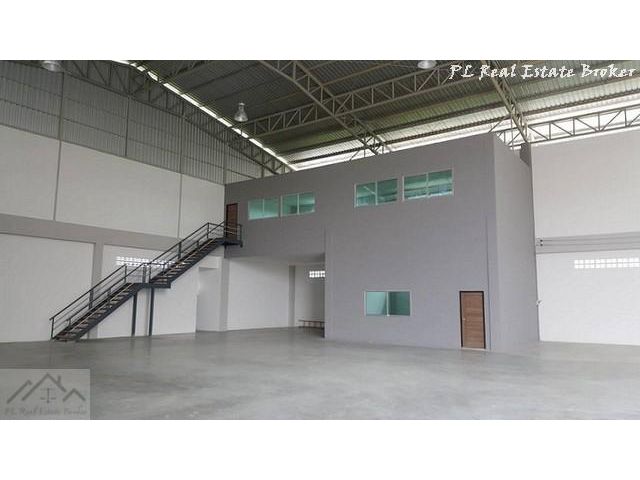 POR2664 ขาย โรงงาน พื้นที่ 3 ไร่ บางนา กม. 23 ถ.โยธาธิการ