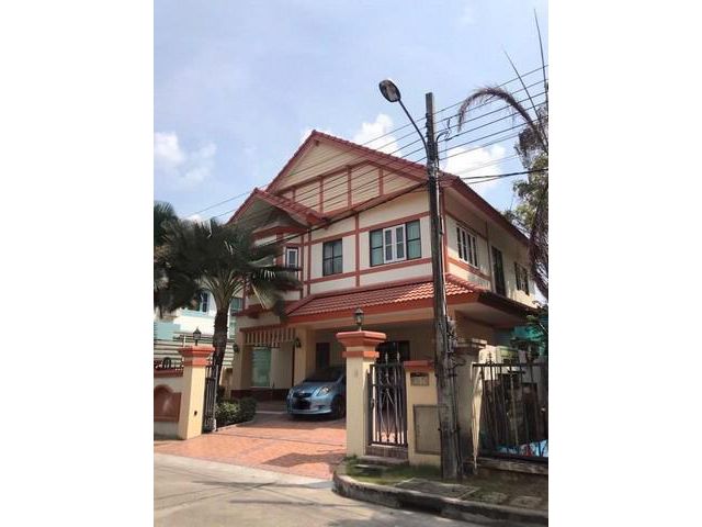 ให้เช่าบ้านเดี่ยว 2 ชั้น โครงการลัดดารมย์ ราชพฤกษ์-รัตนาธิเบศร์