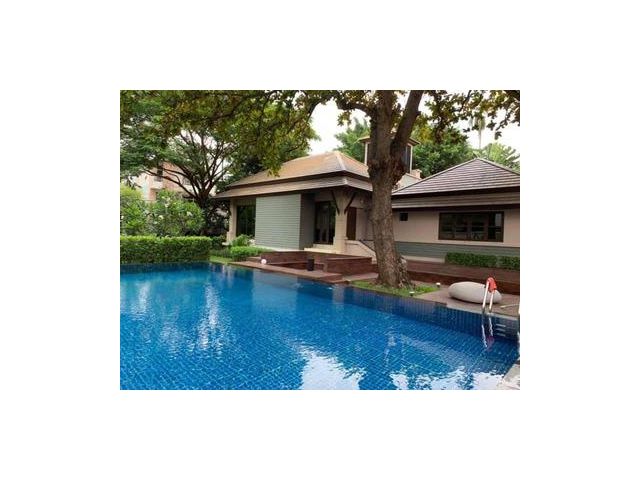 บ้านเดียวสุดหรู เอกมัย22 ทองหล่อ สุขุมวิท