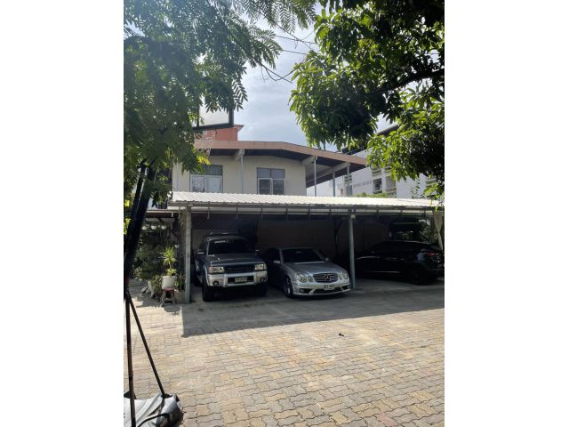 Land for sale Ekkamai sukhumvit 63 ขายที่ดินพร้อมบ้านเอกมัย ทองหล่อ เข้าออก เอกมัย/สุขุมวิท63/ปรีดีพนมยงค์ สุขุมวิท71 ที