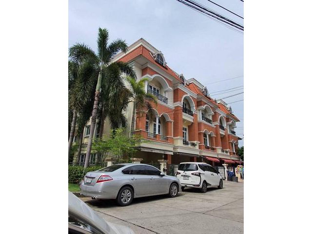 [A512]ทาวน์โฮม หลังมุม คาซ่าซิตี้ ลาดพร้าว Casa City ซอยโยธินพัฒน