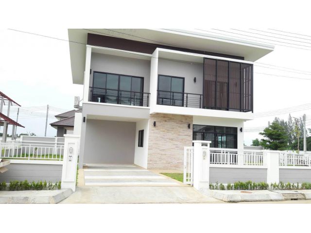 H523-Selling a 2 storey house, San Kamphaeng, San Kamphaeng, Chiang Mai