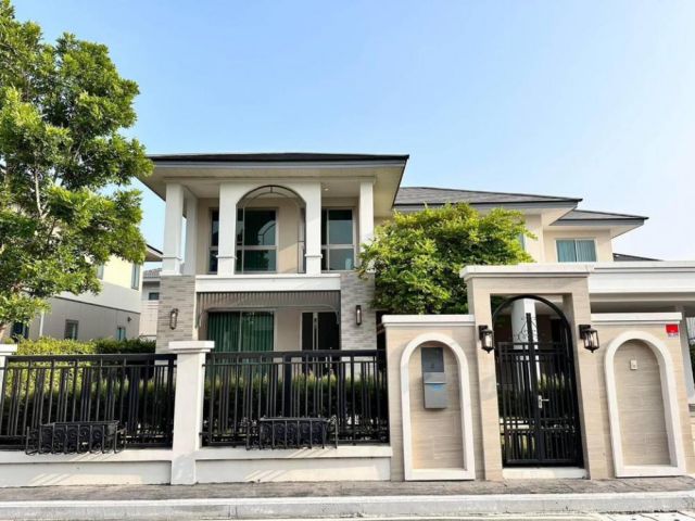ให้เช่าบ้านใหม่เอี่ยม 4นอน 5น้ำ141วาถนนสุขุมวิท77