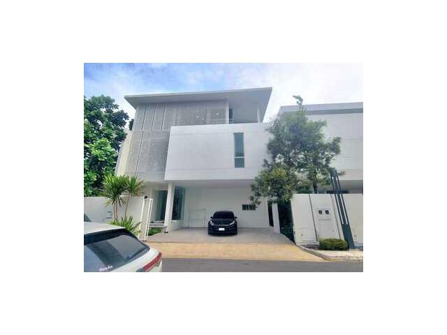 JJ299   ขาย หมู่บ้านวีเว่ เอกมัย-รามอินทรา