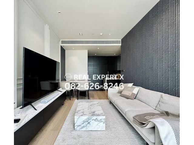 28 Chidlom ตึก Villa วิวสวนพาร์คนายเลิศ 2 ห้องนอน ให้เช่า 125k