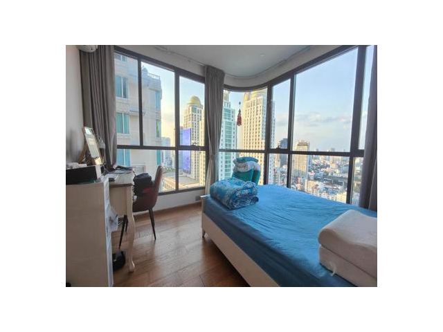 คิว ชิดลม-เพชรบุรี 2 ห้องนอน