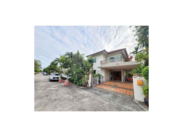 บ้านเดี่ยวหรู Villa Arcadia ศรีนครินทร์