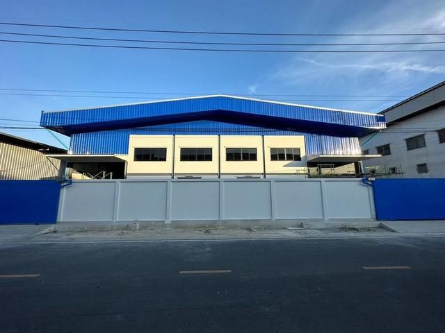 ให้เช่าโกดัง พื้นที่ใช้สอย 430 ตรม.ย่านบางเสาธง