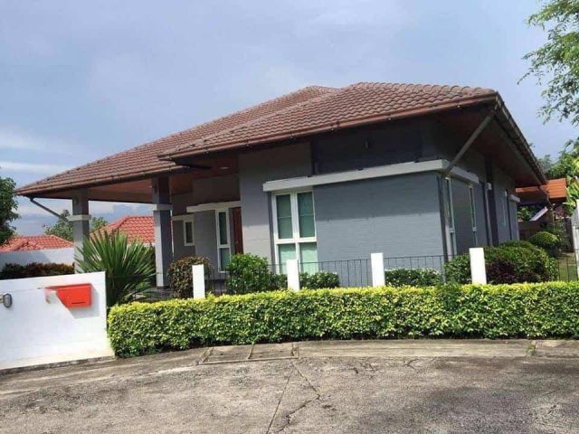 H06 ขายบ้านเดี่ยวพร้อมอยู่ 3 ห้องนอน ห้วยใหญ่ Single house with fully furnished and garden for sale Pattaya