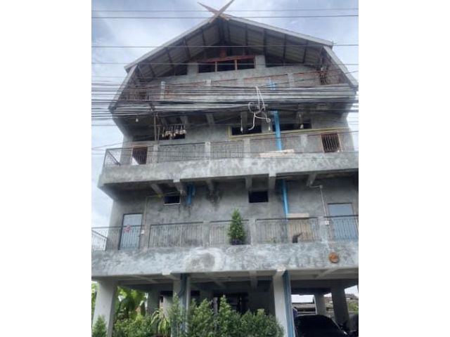 ขายหอพักในเมือง 50 ตรว 12ล้าน