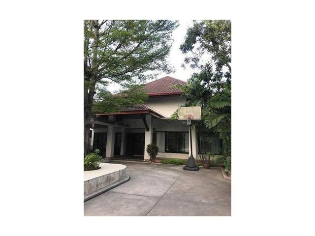 JJ207  ขาย บ้านเดี๋ยว 2 ชั้น ซอยลาดพร้าววังหิน 75