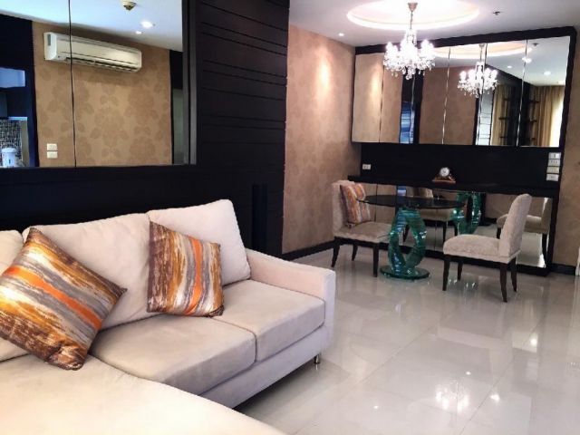 VIP วัน เอ็กซ์ สุขุมวิท 26