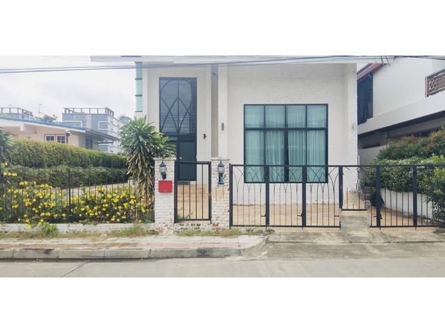 ให้เช่าโฮมออฟฟิศ 2 ชั้น 300 ตรว. หัวหมาก 8 รามคำแหง 46