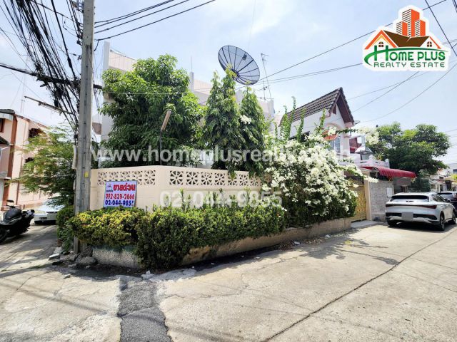 หมู่บ้านอิ่มอัมพร1 (หลังมุม) ซอยจรัญสนิทวงศ์13 ใกล้วิทยาลัยอาชีวศึกษากรุงเทพธนบุรี