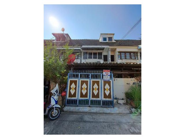 ทาวน์โฮม อัศวินการ์เด้น อรุณอมรินทร์  บางกอกน้อย กทม.