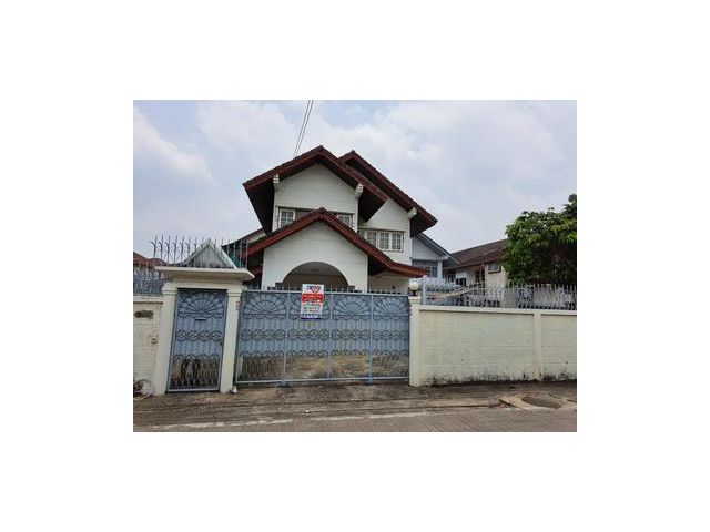 บ้านเดี่ยว  ธนากรวิลล่า 1  วัดชลอ บางกรวย จังหวัดนนทบุรี