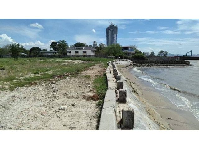 ที่ดินติดทะเลหาดวอนนภา 3-2-71ไร่ เหมา 200ล้าน ต.แสนสุข อ.เมือง จ.ชลบุรี -