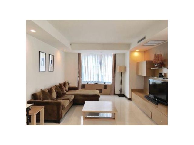 Condo for Sale: Urgent sale.The Rajdamri condo near BTS Rajdamri.FULLY FURNISHED.With area size 112 sq.m.