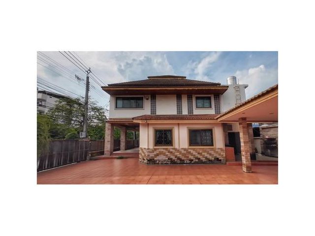 ขายที่ดิน พร้อมสิ่งปลูกสร้าง ย่านลาดพร้าว 590 ตรว. ลาดพร้าว 114