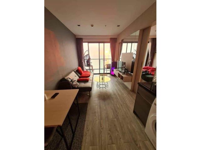 วิวทะเล 180 องศา 1 ห้อง/For Rent 180 Degree Ocean View 1 Bed Beachfront Condo