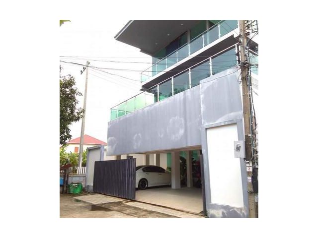 JJ128  ขาย บ้านเดี่ยวหลังมุม หมู่บ้านสุขสันต์