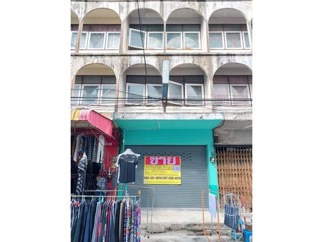 ขายอาคารพาณิชย์ 3 ชั้น ในเมืองลำปาง ตลาดอัศวิน  แหล่งค้าขาย