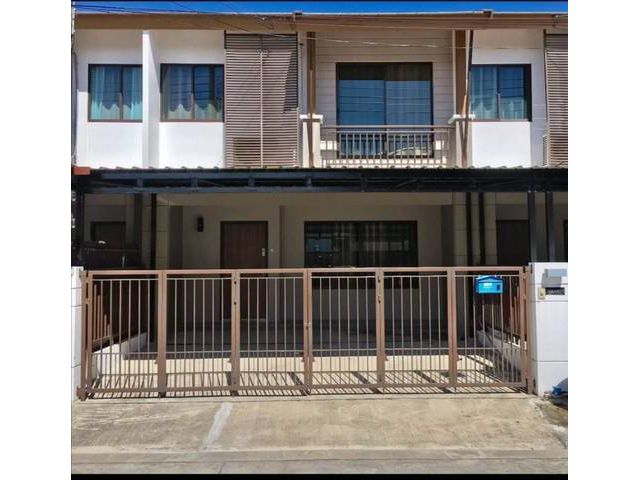 ให้เช่าทาวน์เฮ้าส์ 2 ชั้น ในหมู่บ้านพฤกษาวิลล์ 73