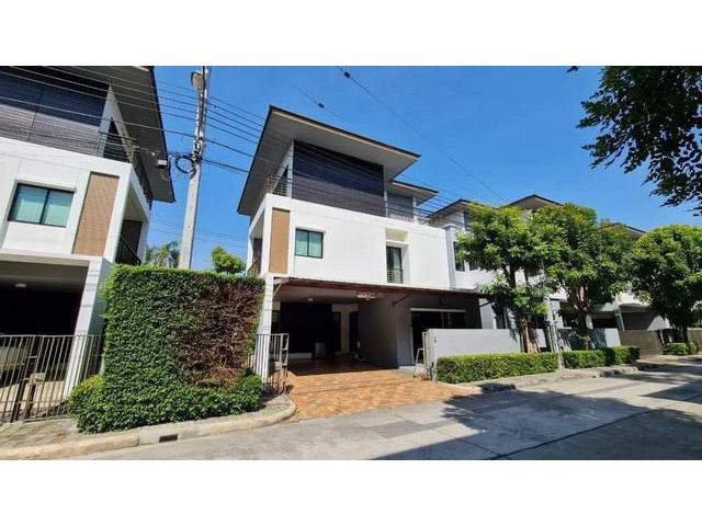 ขายบ้านเดี่ยว หมู่บ้าน ลุมพินี สวนหลวง ร9