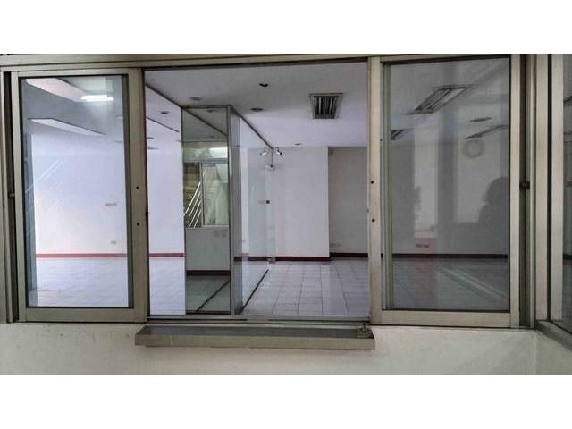 ให้เช่าสำนักงาน 5 ชั้น 730 ตรม.มีลิฟท์ สุขุมวิท 50 ใกล้ BTS อ่อนน