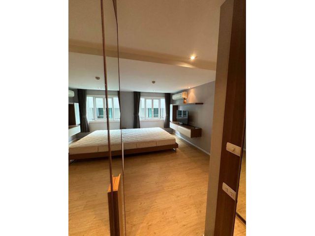 Le Nice Ekamai spacious