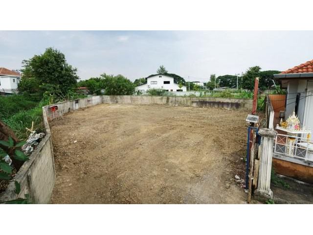 ขายที่ดินเปล่า 1 งาน 29 ตรว.ในหมู่บ้านร่มเย็นเพลส เมืองเชียงใหม่