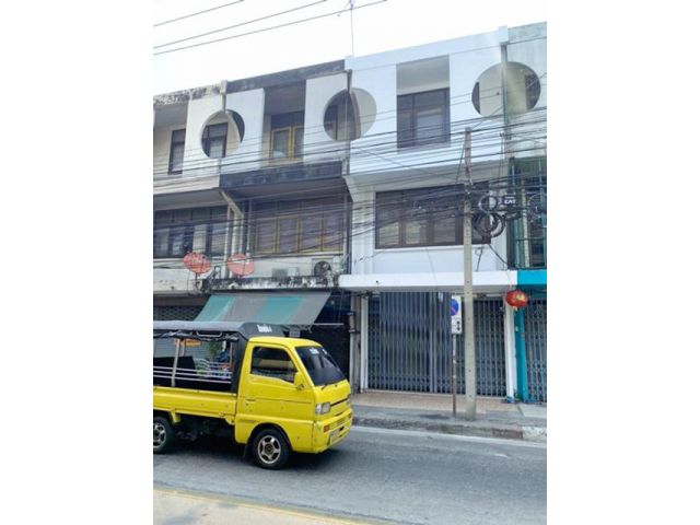 ราชภัฏจันทรเกษม ลาดพร้าว 49- 55 BTS ติดถ.โชคชัย4  3ชั้น 18 ตรว. 2