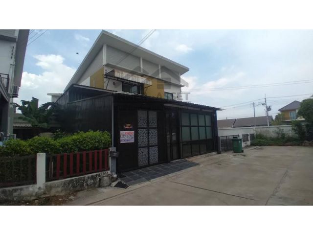 ขายบ้าน ทรัพย์ธานี 5 รังสิต-คลอง 8​ ใกล้โลตัสคลอง7 ธัญบุรี ปทุมธา