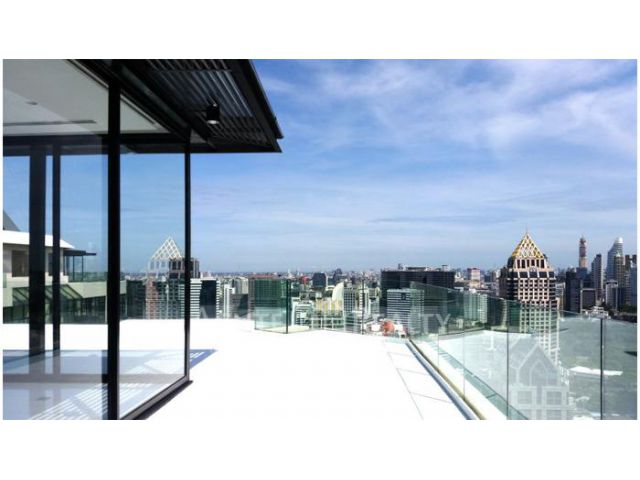 ขายคอนโด penthouse ย่านสาทร