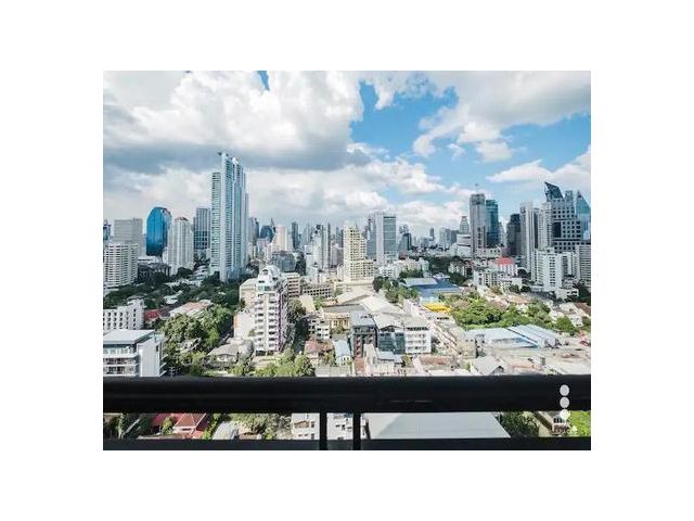 ออกัสตัน สุขุมวิท 22 1 ห้องนอน