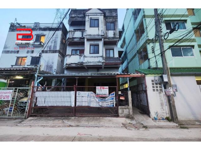 บ้าน ซอยงามวงศ์วาน 3 แยก 8 เนื้อที่ 53.5 ตรว. ถนนงามวงศ์วาน อ.เมือง จ.นนทบุรี