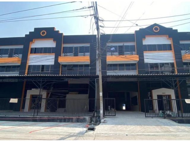 ให้เช่าโกดัง 1700 ตรม เทพารักษ์ ก.ม16 ตำบล บางปลา อำเภอบางพลี