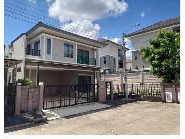 ขายบ้านเดี่ยว 2 ชั้น หลังมุม เดอะ แพลนท์ เอสทีค พัฒนาการ 38