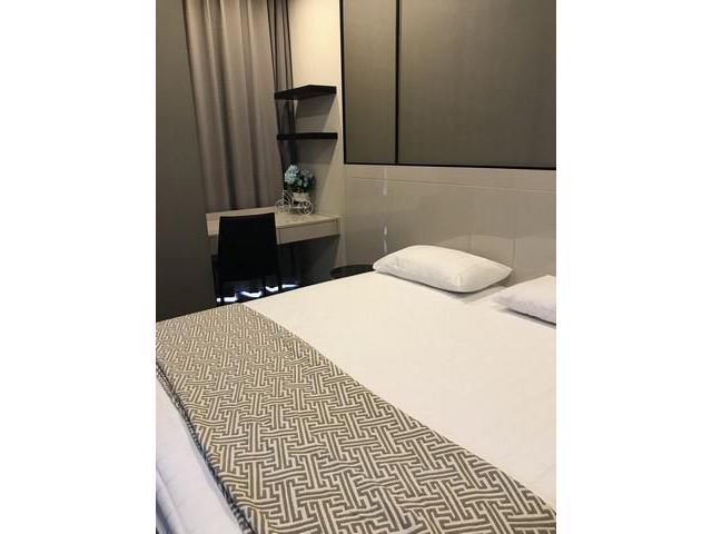 Ashton Asoke clean safe