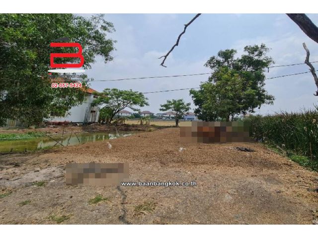 ที่ดินถมเเล้วบางส่วน ซอยป๋าเป็ด เนื้อที่ 200 ตรว. ถนนมิตรไมตรี เขตหนองจอก