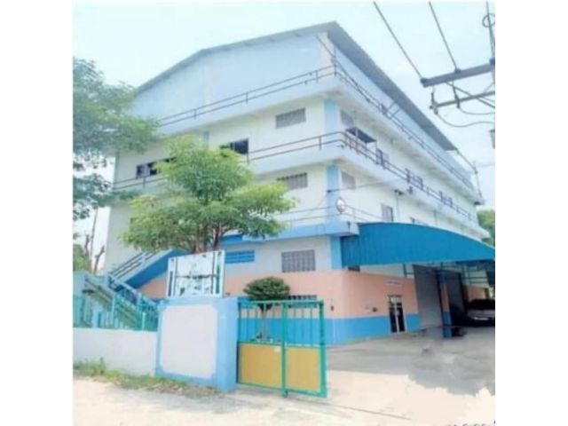 อาคารสำนักงานพร้อมที่ดินบึงวรกิจ 1ไร่ ขาย 10ล้าน ต.บึง อ.ศรีราชา จ.ชลบุรี -