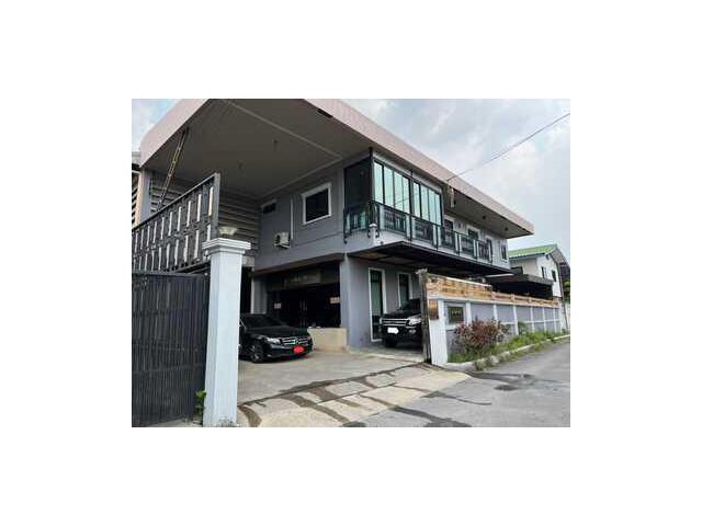 WW508W ขาย บ้านเดี่ยว 2 ชั้น พร้อมออฟฟิศ และโกดัง ในซอยรามอินทรา
