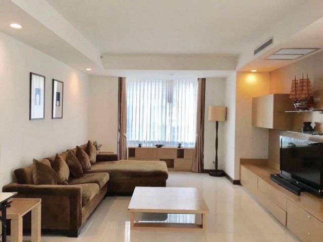 Condo for Rent: Urgent sale.The Rajdamri condo near BTS Rajdamri.FULLY FURNISHED.With area size 112 sq.m.